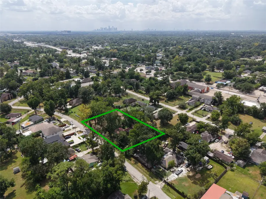 9321 Sundown Drive, Houston, TX 77016 - #3