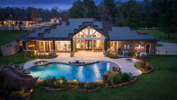 11009 Darby Loop, Conroe, TX 77385