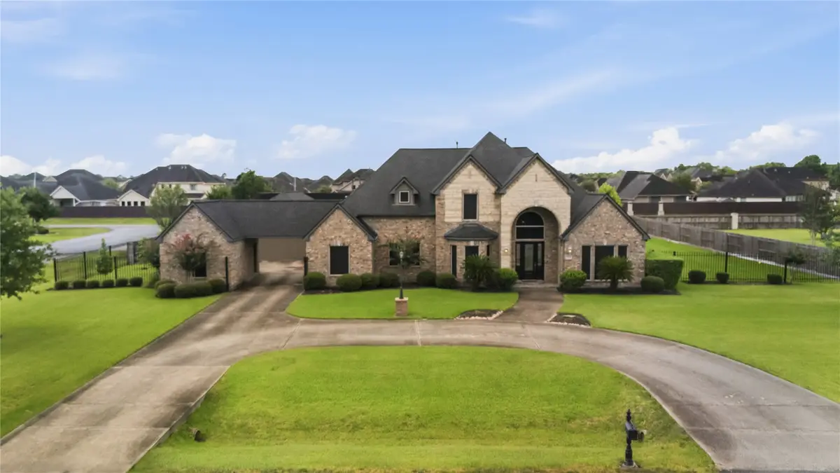 7702 Grovewood Court, Pearland, TX 77581 - #1