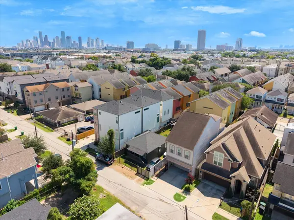 4415 Marina Street, Houston, TX 77007