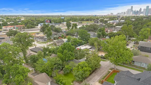 608 Heslep Street, Houston, TX 77009