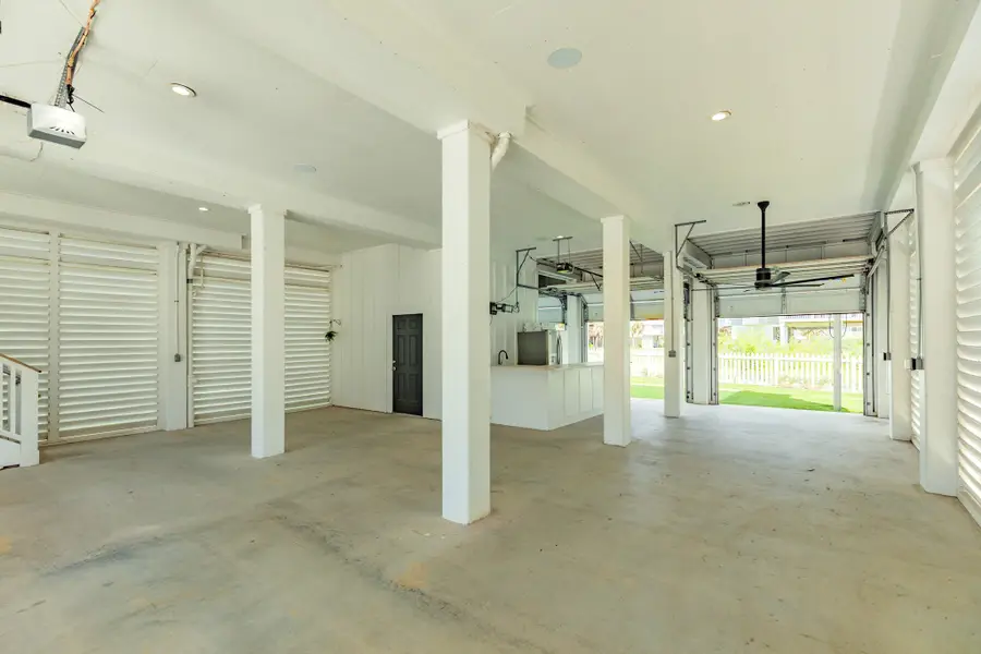 4214 Pirates Drive, Galveston, TX 77554 - Image #2