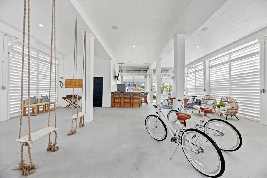 4214 Pirates Drive, Galveston, TX 77554 - Image #3