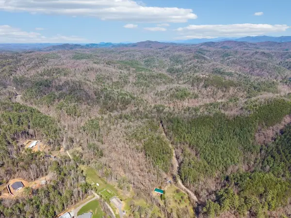 1489 Towee Pike, North Cleveland, TN 37369