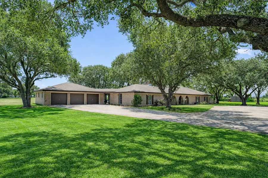 3148 Fm 333 Road, Garwood, TX 77442 - Image #2