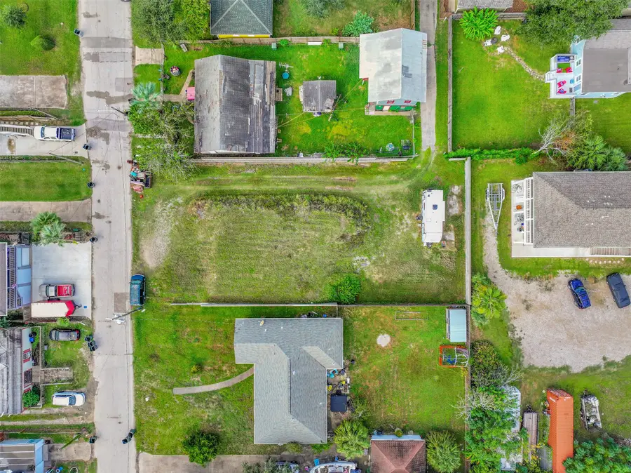 5724 Avenue T, Galveston, TX 77551 - #3