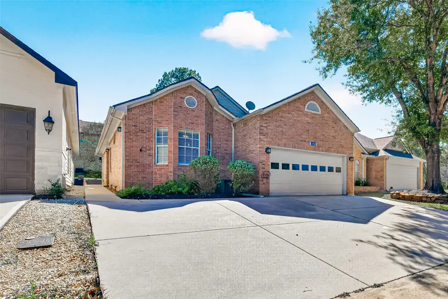 103 Fairway View Court, Montgomery, TX 77356 - #2