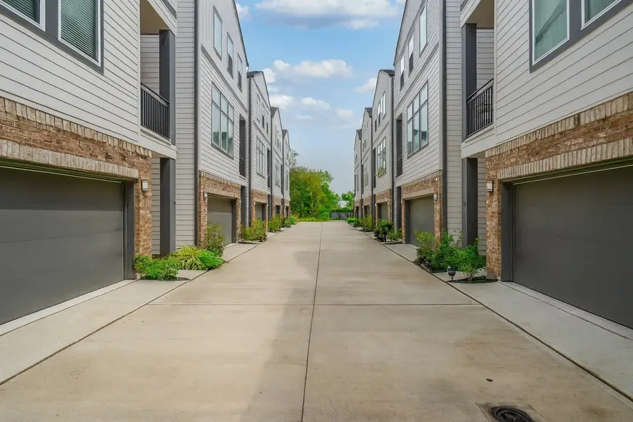 756 W Donovan Street, Houston, TX 77091 - Image #3