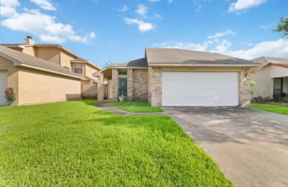 13523 Bonilla Lane, Houston, TX 77083 - Image #1