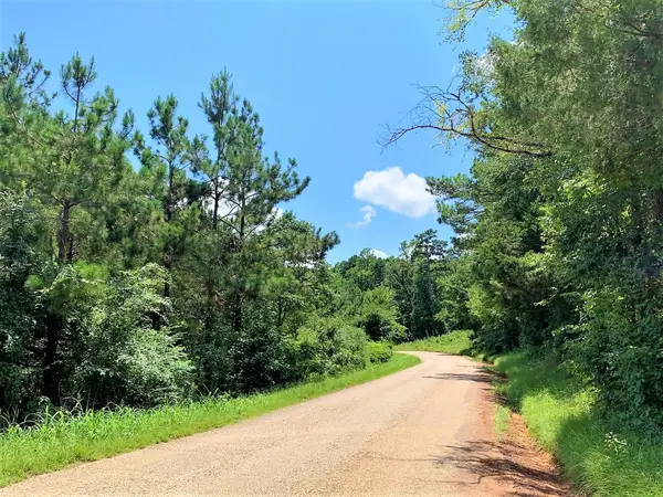 558 County Road 4101, Jacksonville, TX 75766
