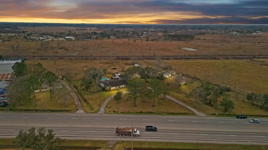 4140 E Highway 6, Alvin, TX 77511 - Image #3