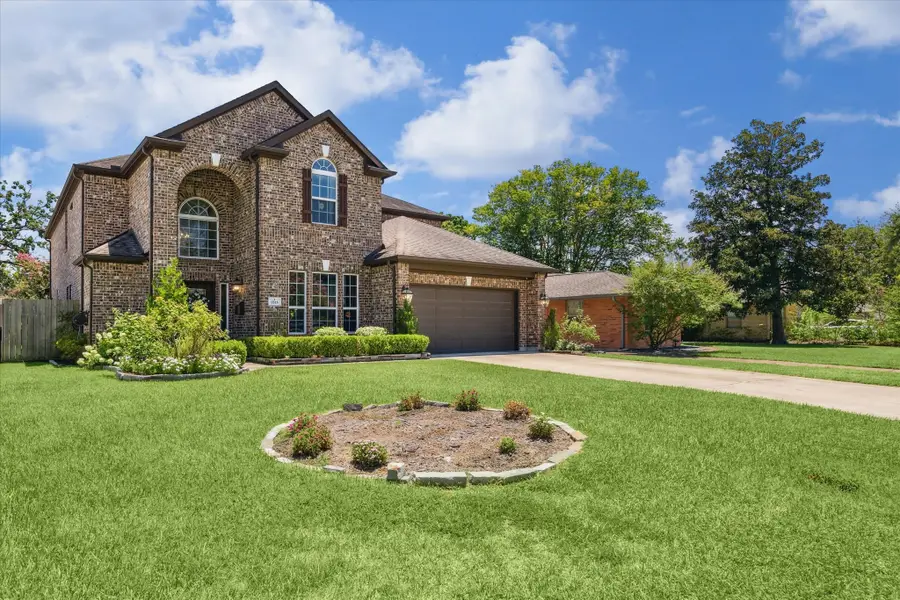 1515 Thornton Road, Houston, TX 77018 - Image #2