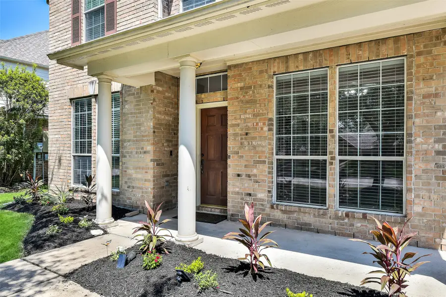 6166 Blackburn Court, League City, TX 77573 - Image #3