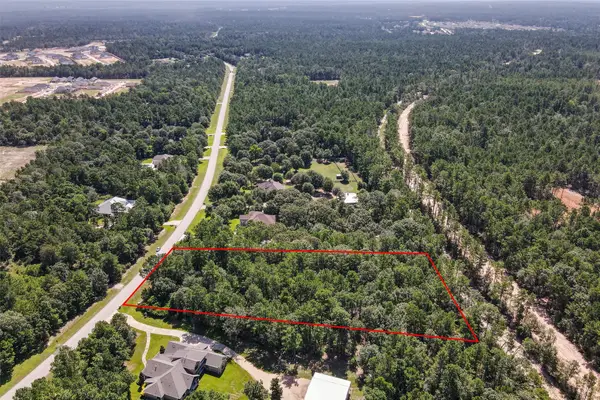 26095 Crown Ranch Boulevard, Montgomery, TX 77316