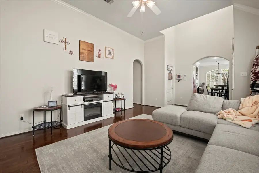 2816 Sand Dune Private Drive, Seabrook, TX 77586 - Image #3