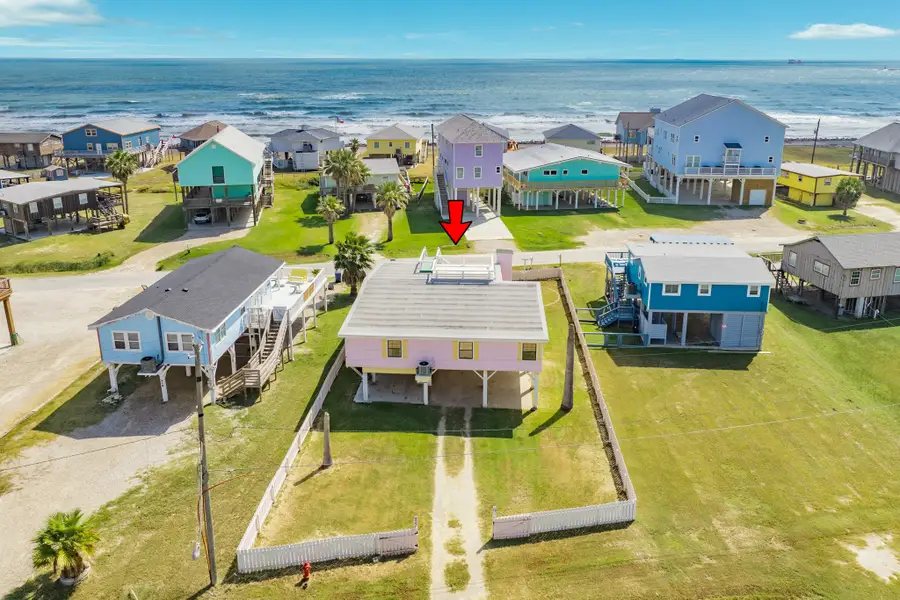 922 Seashell Drive, Surfside Beach, TX 77541 - Image #2