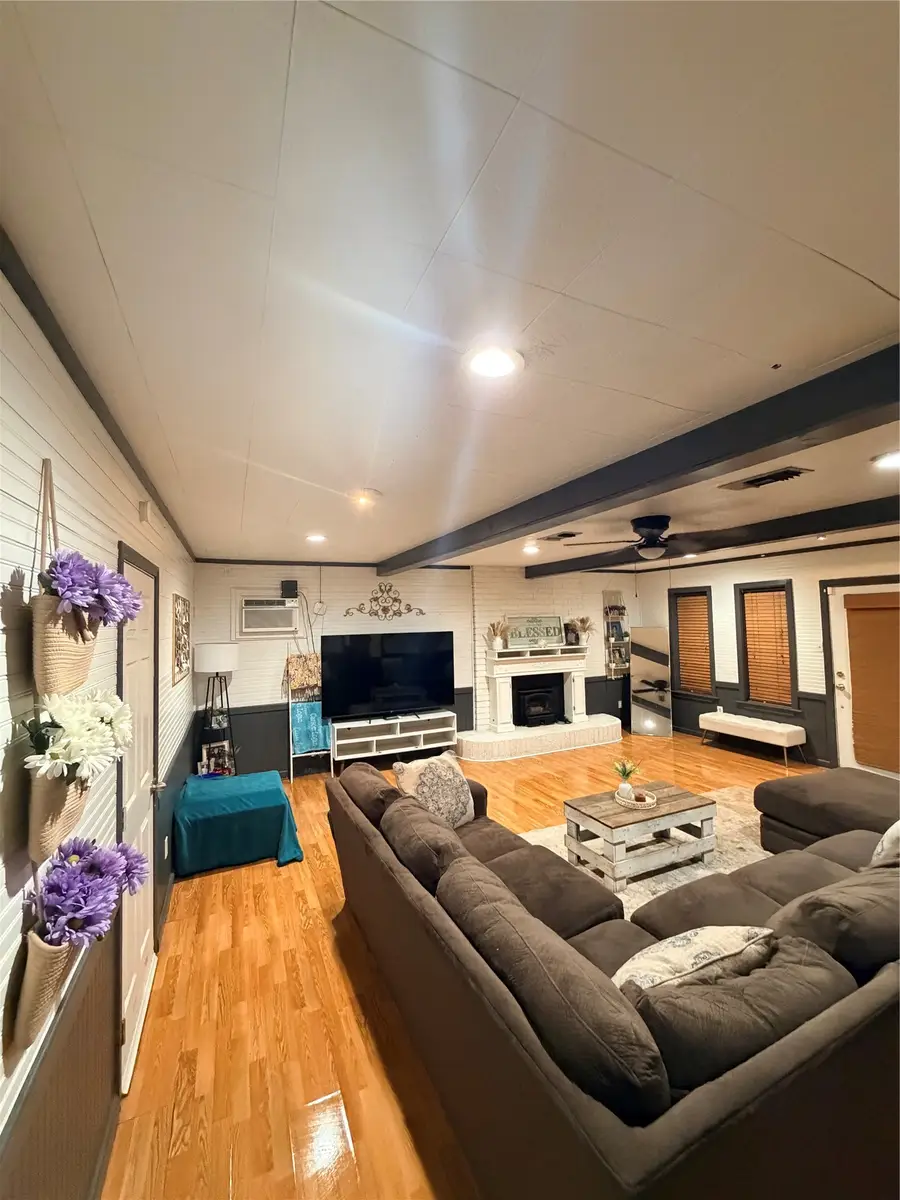 517 Temple Street, Woodville, TX 75979 - #3