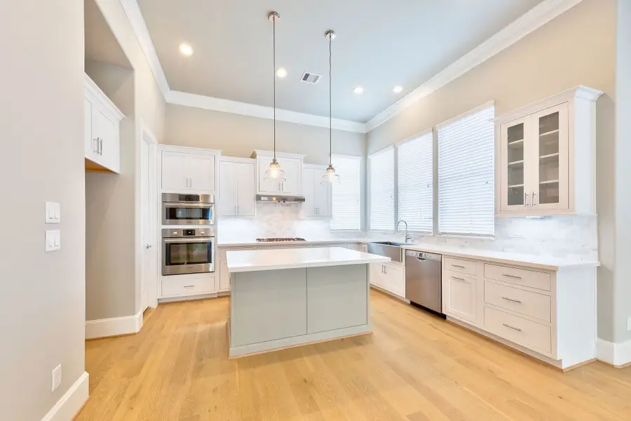 2728 Maxroy Street, Houston, TX 77007 - #3