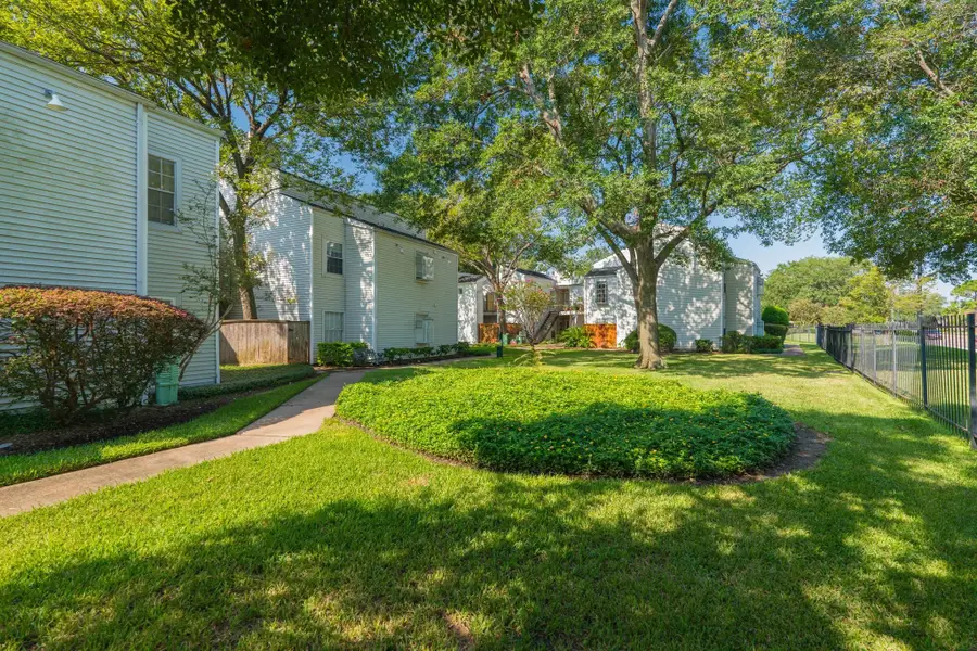9809 Richmond Avenue #A13, Houston, TX 77042 - Image #2