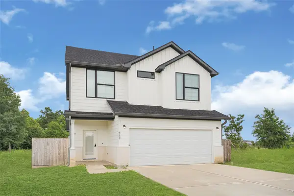 659 Road 5846, Cleveland, TX 77327