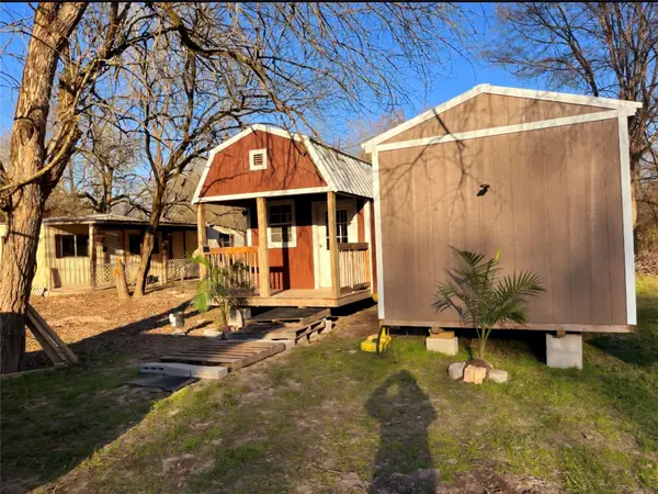 44 Caney Creek Drive, Huntsville, TX 77320