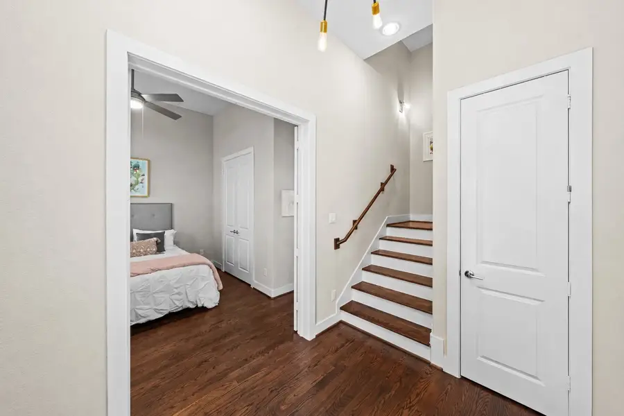 5809 E Post Oak Lane, Houston, TX 77055 - #3