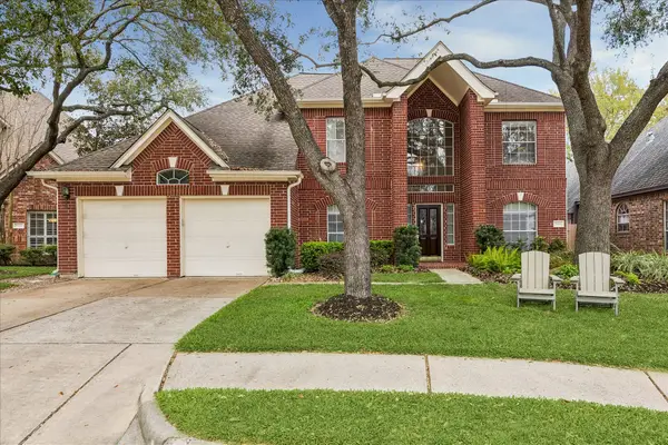 7926 S Wellington Court, Houston, TX 77055