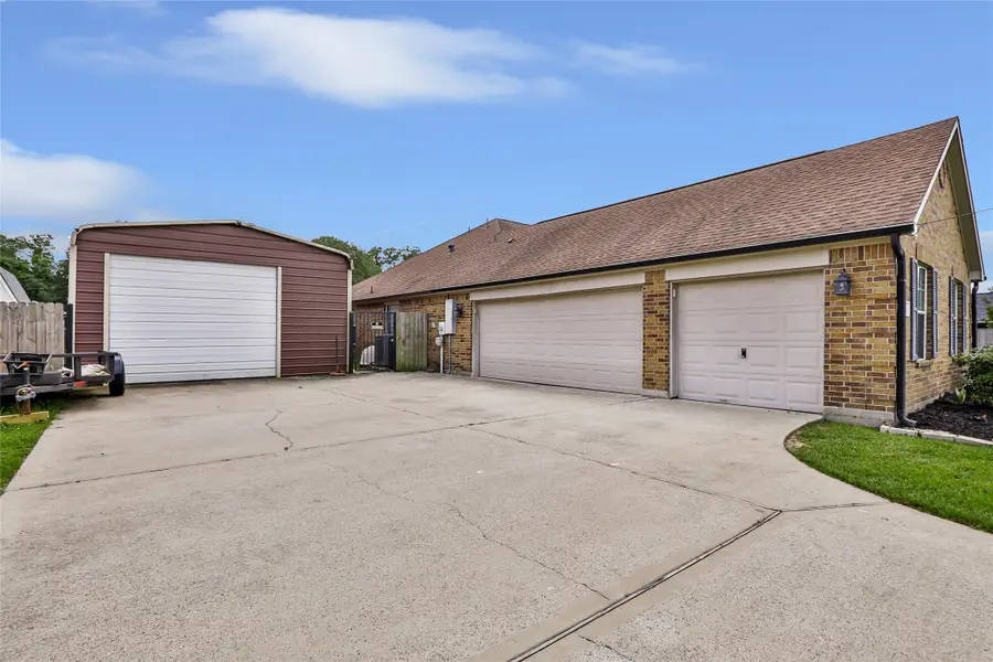 200 Milo Street, Dayton, TX 77535 - #3