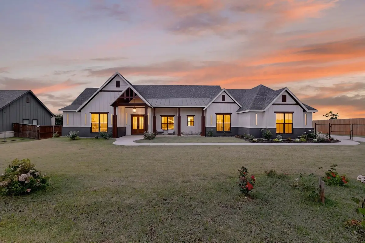 125 Lone Elm Road, Waxahachie, TX 75167 - #1