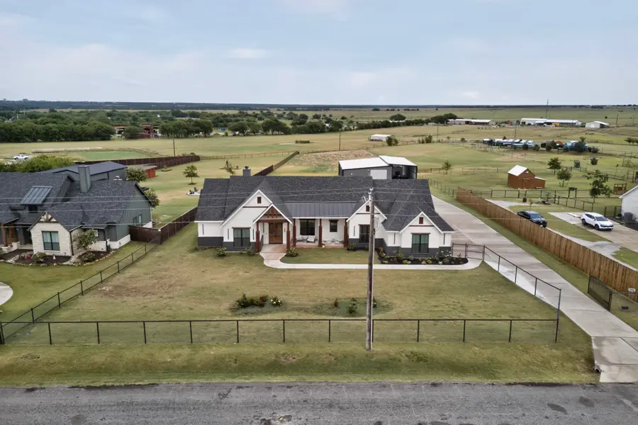 125 Lone Elm Road, Waxahachie, TX 75167 - #2