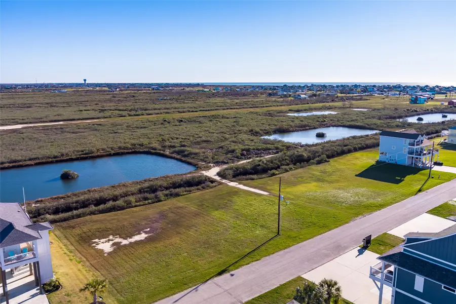1170 Lagoon Drive, Crystal Beach, TX 77650 - Image #2