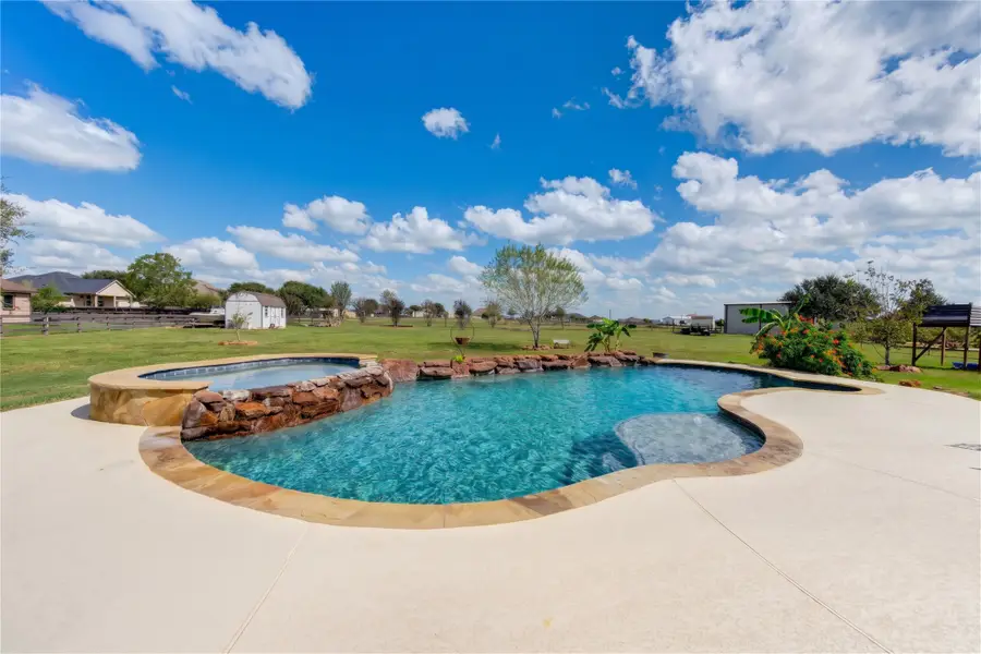5236 Hillboldt Road, Sealy, TX 77474 - #2