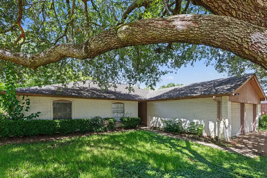 16210 Forest Bend Avenue, Friendswood, TX 77546 - #3