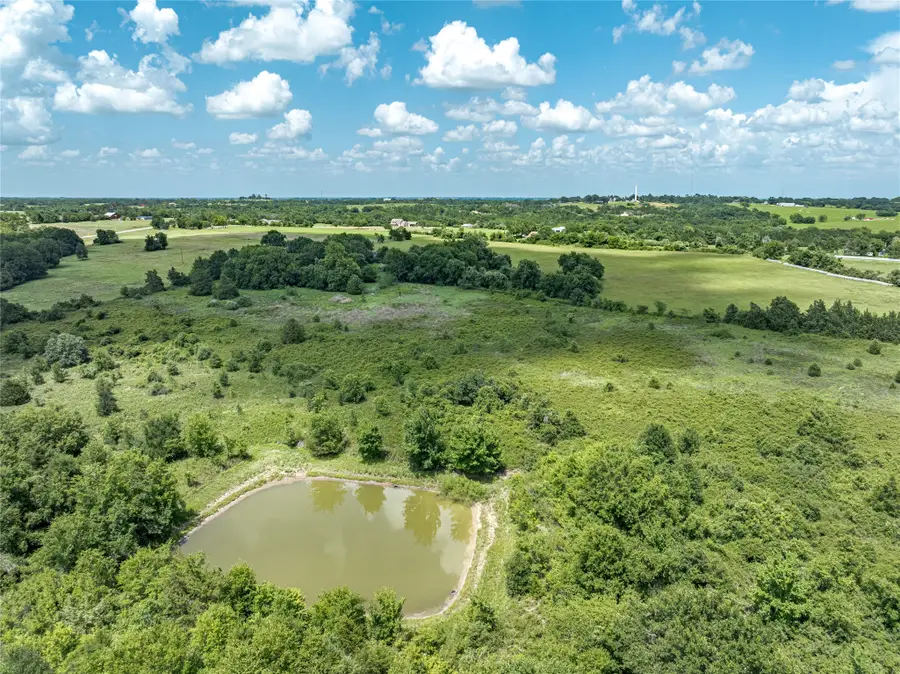7017 Old Highway 36 Road, Bellville, TX 77418 - Image #3