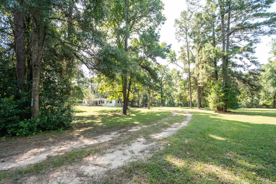 219 Beau Lane, Goodrich, TX 77335 - Image #3