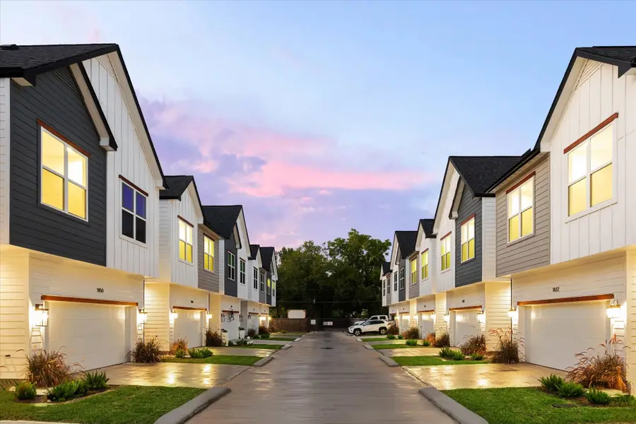 1824 W Tidwell Road, Houston, TX 77091 - Image #2