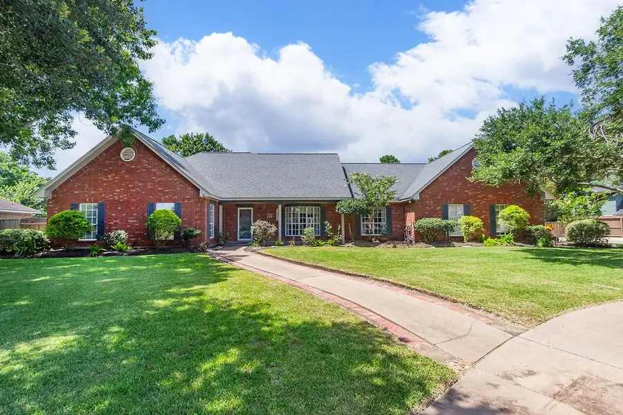57 Silver Lace Court, Lake Jackson, TX 77566 - #3
