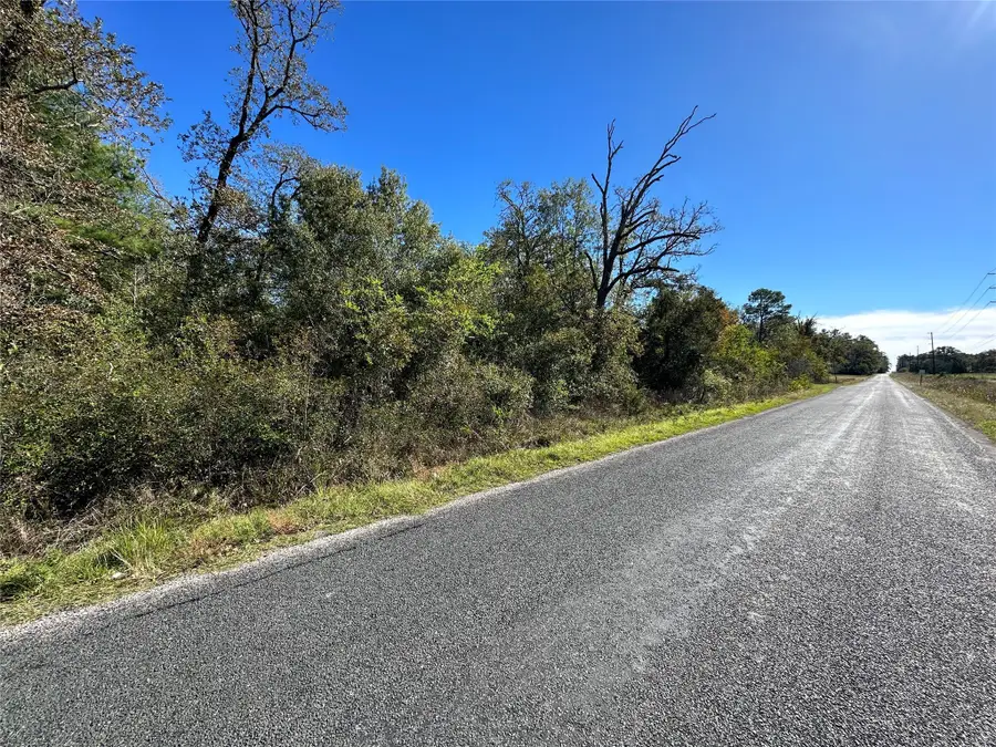 1529 Pinecrest Road, Trinity, TX 75862 - Image #2