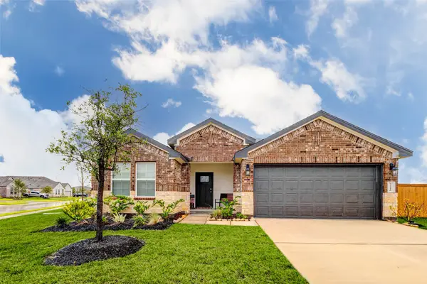 7715 Montana Ruby Drive, Rosharon, TX 77583