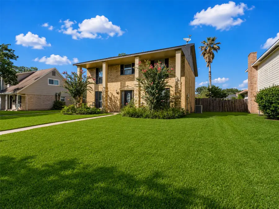 10819 Sagetrail Drive, Houston, TX 77089 - #3