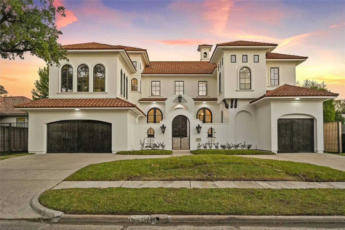 4811 Braesvalley Drive, Houston, TX 77096 - #1