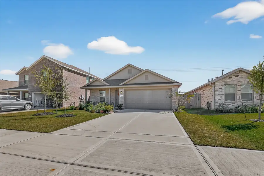 4234 Barrington Cove Lane, Baytown, TX 77521 - Image #3