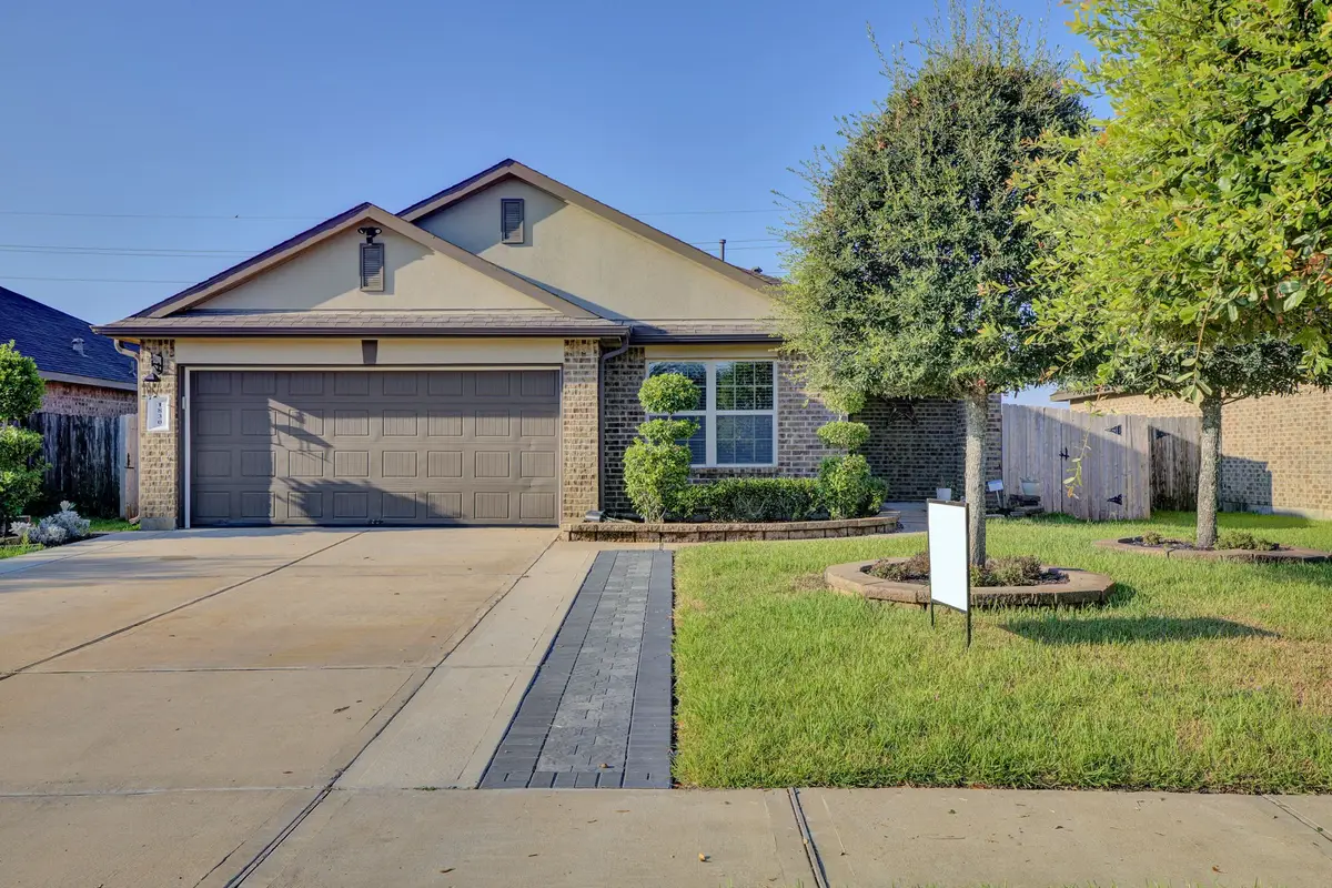 1830 Crystal Waters Drive, Rosharon, TX 77583 - #1