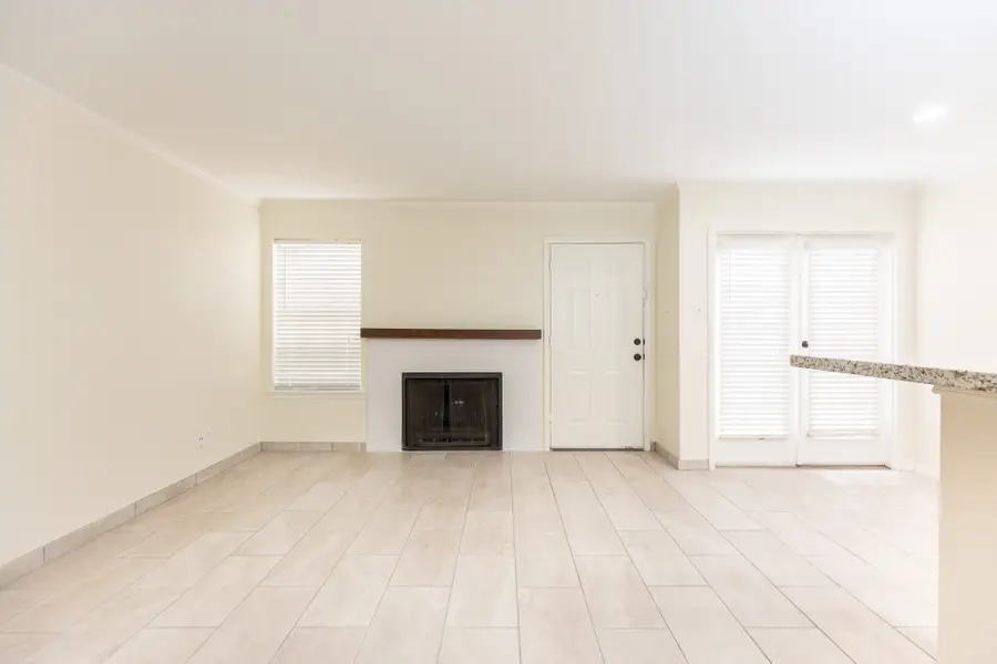 14600 Fonmeadow Drive #1105, Houston, TX 77035 - #3