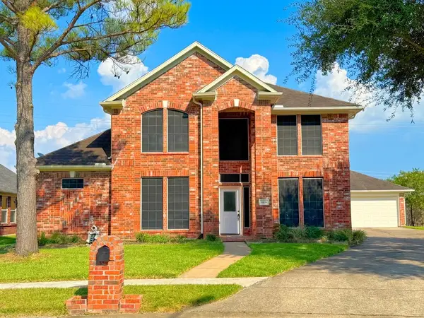 11030 Mesquite Drive, La Porte, TX 77571