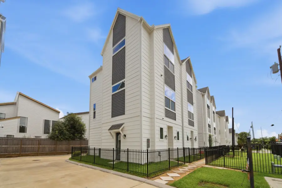 1648 W Tidwell Road, Houston, TX 77091 - #2