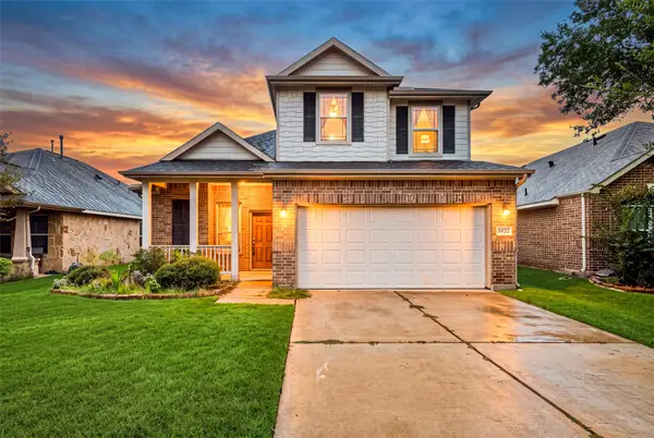 19023 Pinewood Point Lane, Tomball, TX 77377