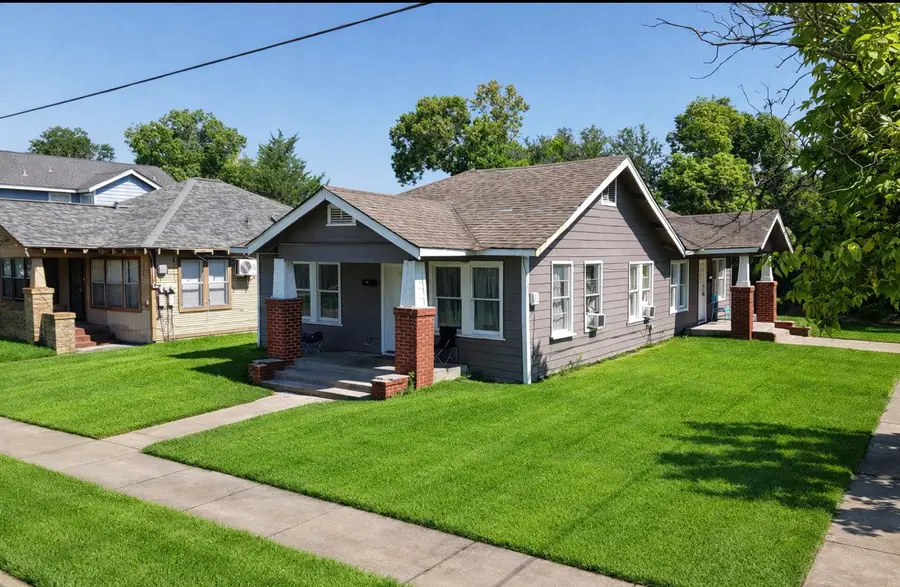 300 W James Street, Baytown, TX 77520 - #2