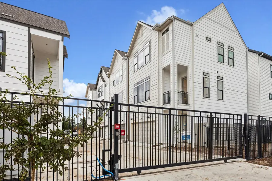 740 Curtin Street, Houston, TX 77018 - Image #2