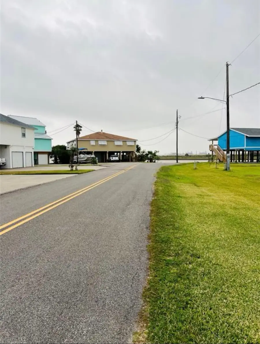 Poop Deck Ln, Freeport, TX 77541 - Image #2
